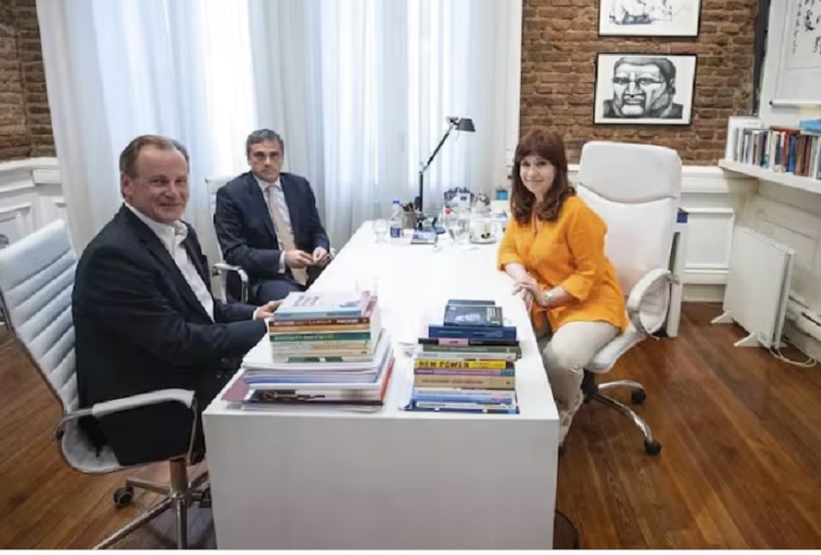 Entre Ríos: Bordet y Michel buscan el aval de Cristina para enfrentar a Frigerio