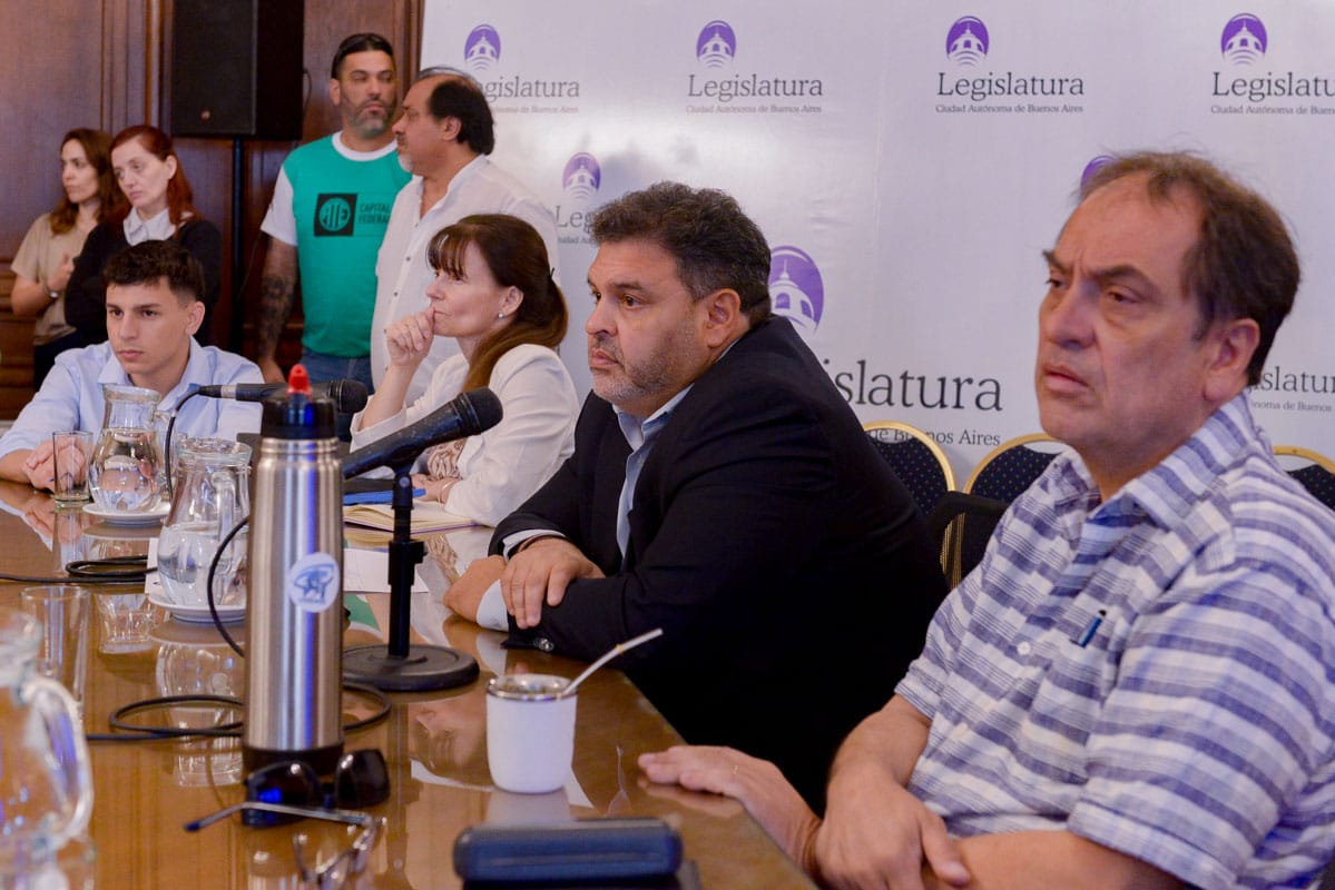 Ocaña: “Es imprescindible que se incluya a los licenciados en enfermería”