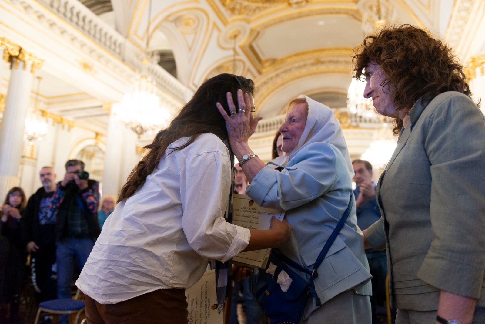 Montenegro premió la defensa irrestricta de los derechos humanos