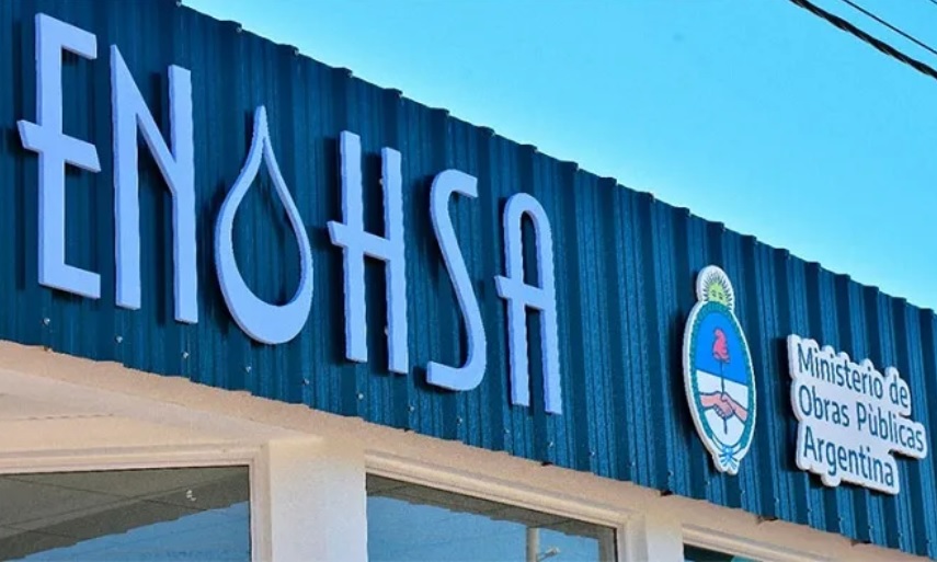 La motosierra sigue cortando: el Gobierno oficializó el cierre del Enohsa