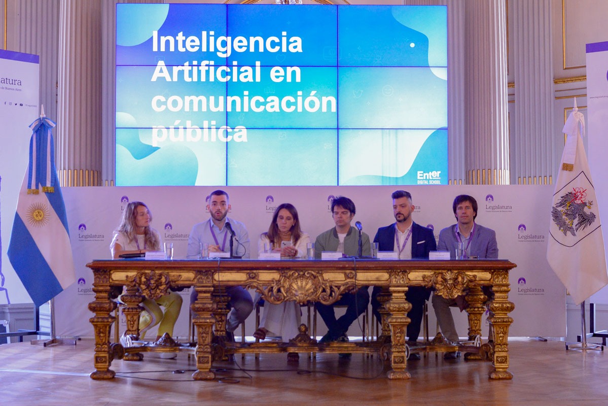 Legislatura: más de 200 personas en de la jornada de Comunicación Digital