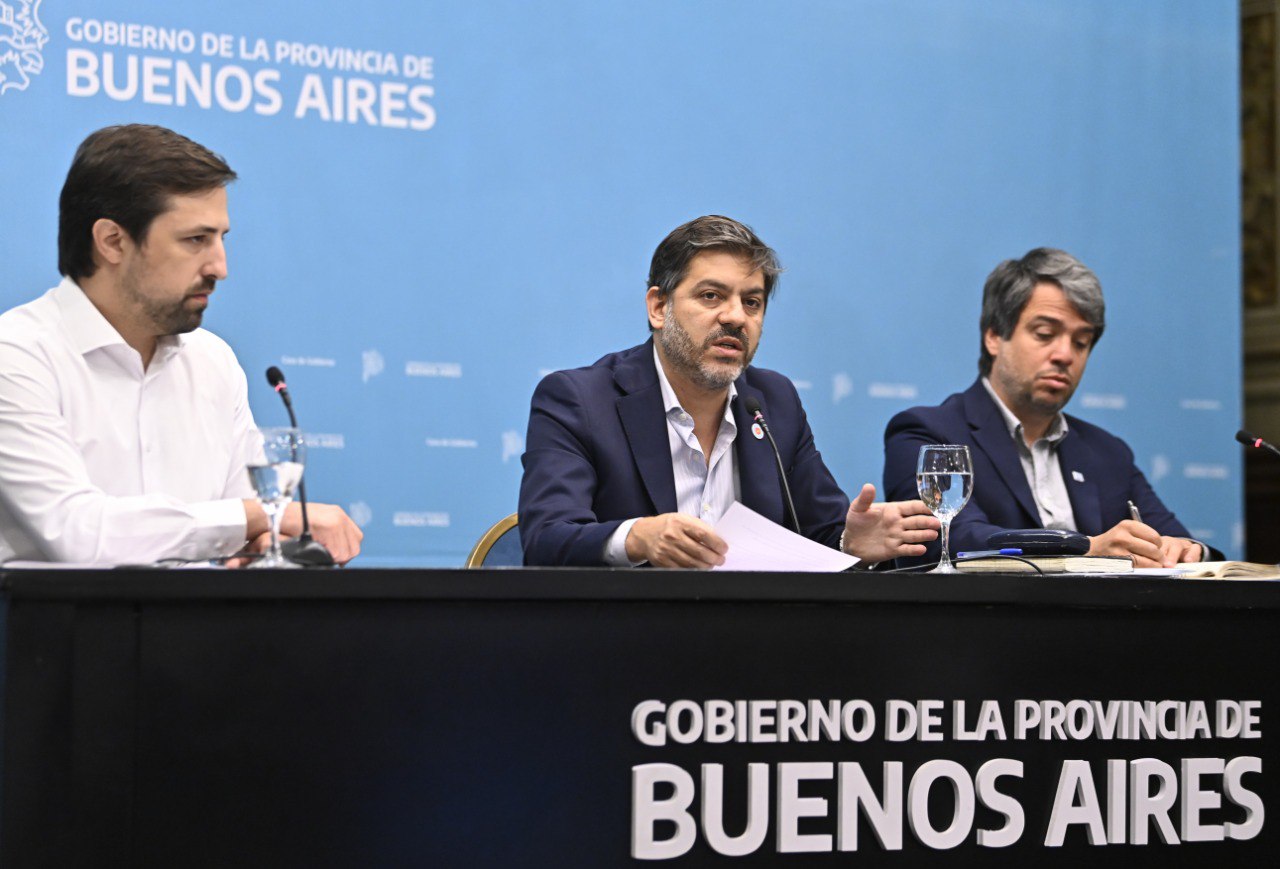 Carlos Bianco: “El Gobierno nos quitó un cuarto del presupuesto provincial”