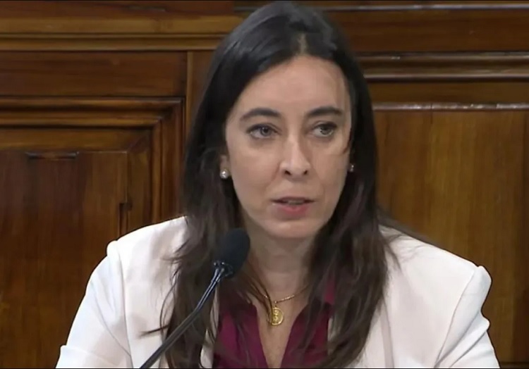 Milei despidió a la hija de Cavallo tras su fuerte cruce con el exministro