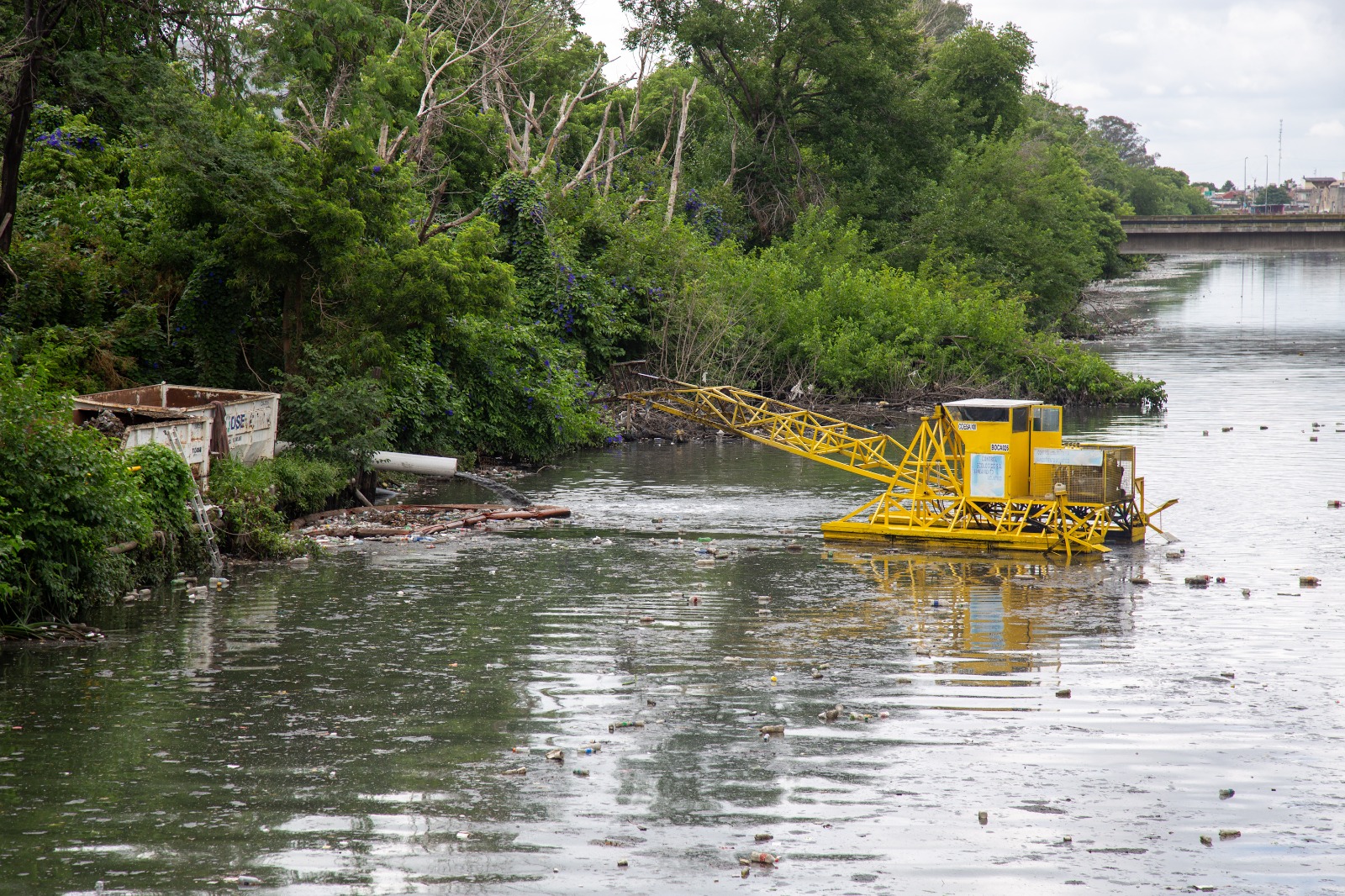 Finalizó la primera etapa del dragado del arroyo Cildañez