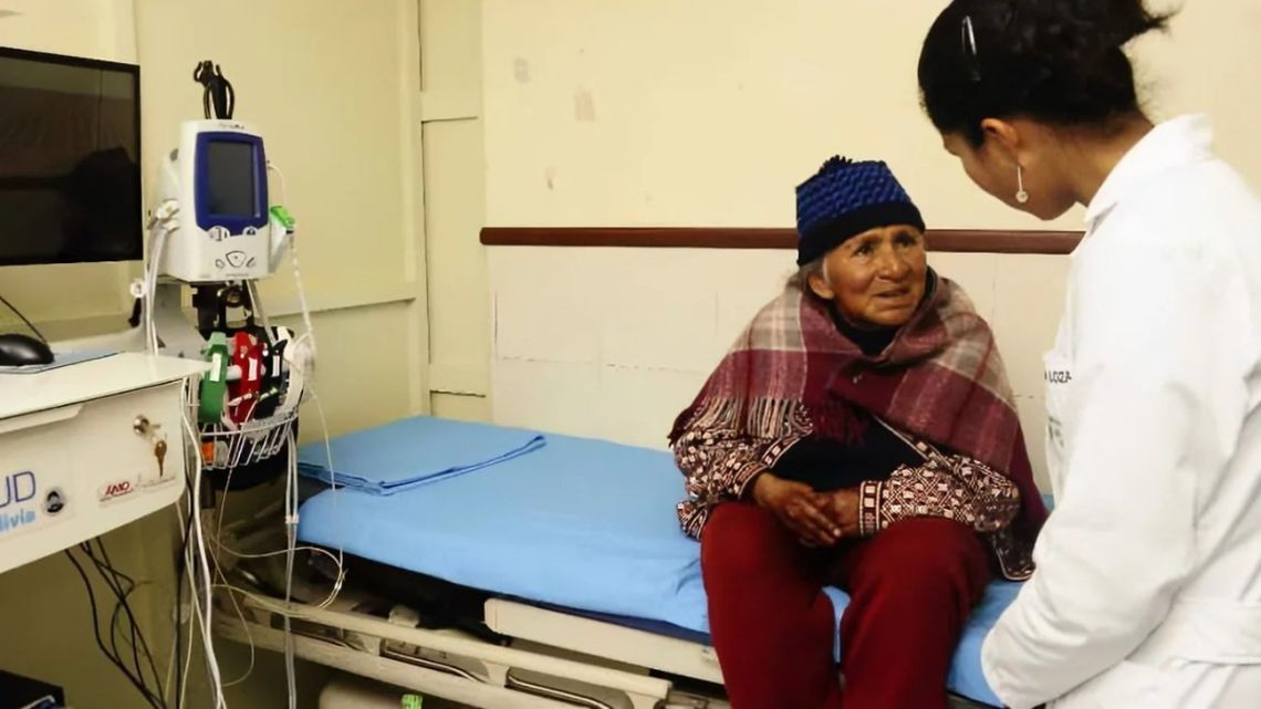 Los hospitales porteños comenzarán a cobrarles a los extranjeros