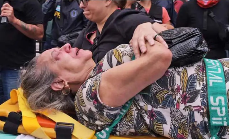 La jubilada agredida: "Bullrich es la verdadera patotera"