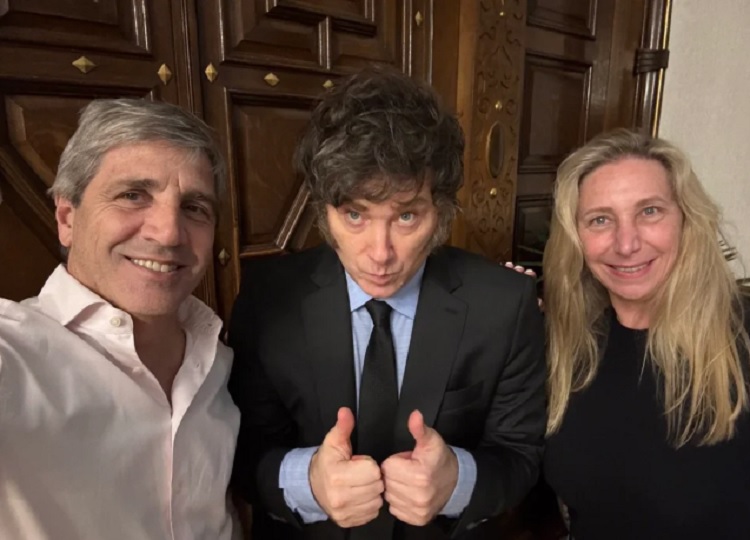 Milei negó una devaluación y minimiza impacto cambiario: "Es irrelevante"