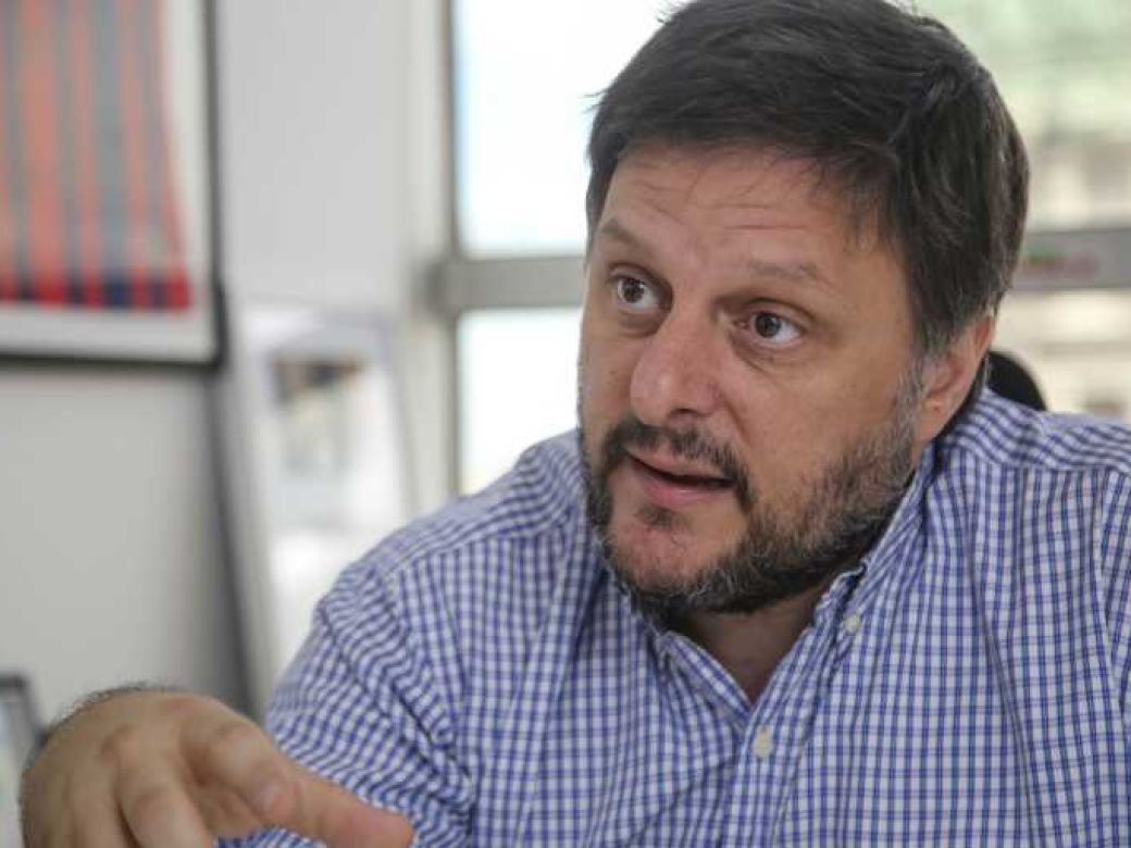 Santoro arrancó prometiendo "una ciudad que te abrace"