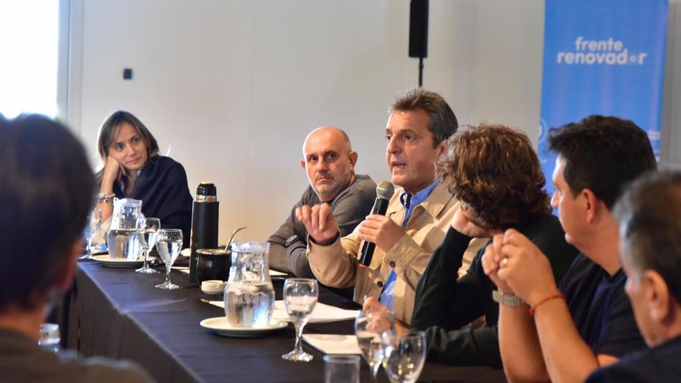 Massa llamó a la unidad: "El momento amerita que no haya vanidades, egos, ni caprichos”