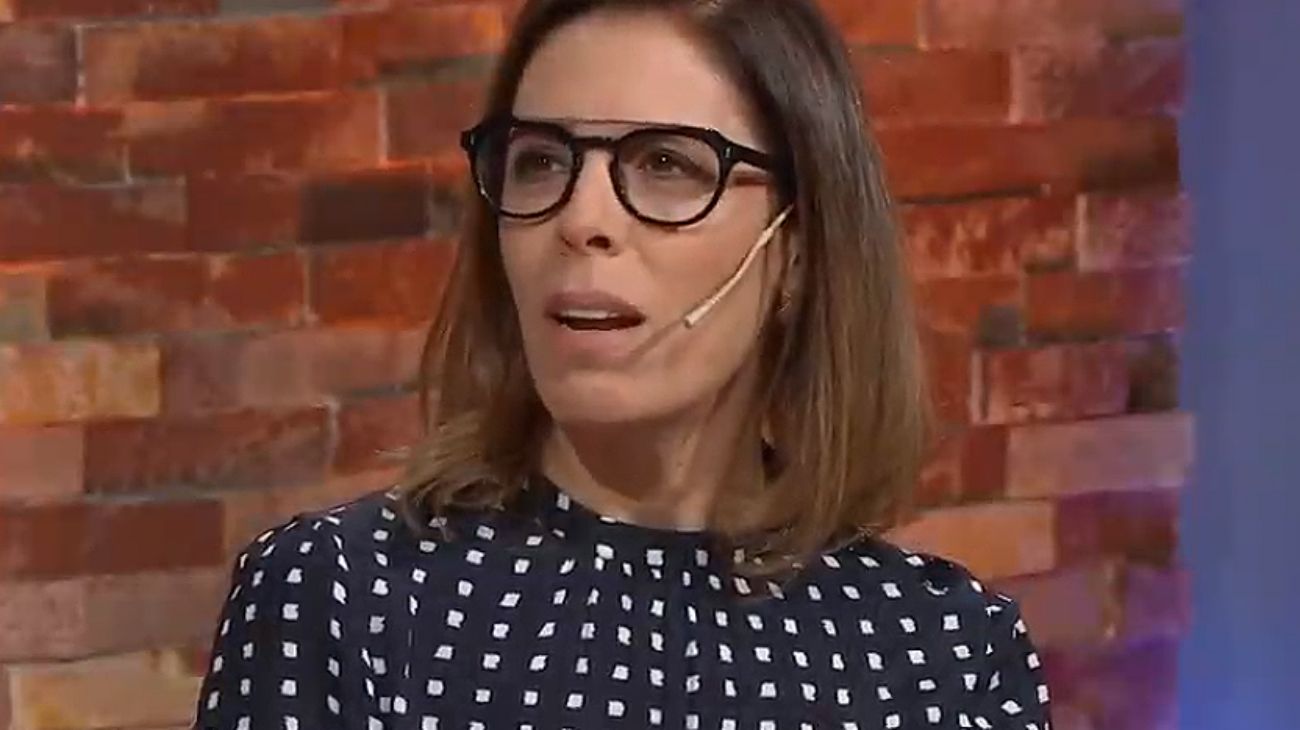 Laura Alonso contra Adorni: "Sonás soberbio"