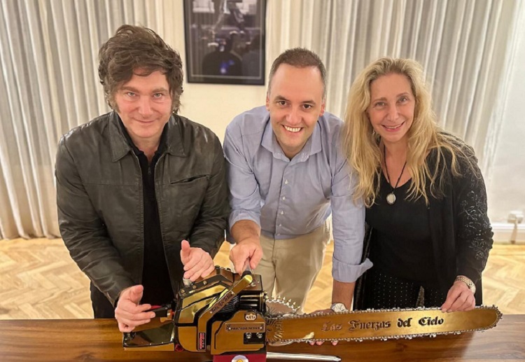 Histórica derrota del Pro en CABA: Adorni 30%, Santoro 27% y Lospennato 15%