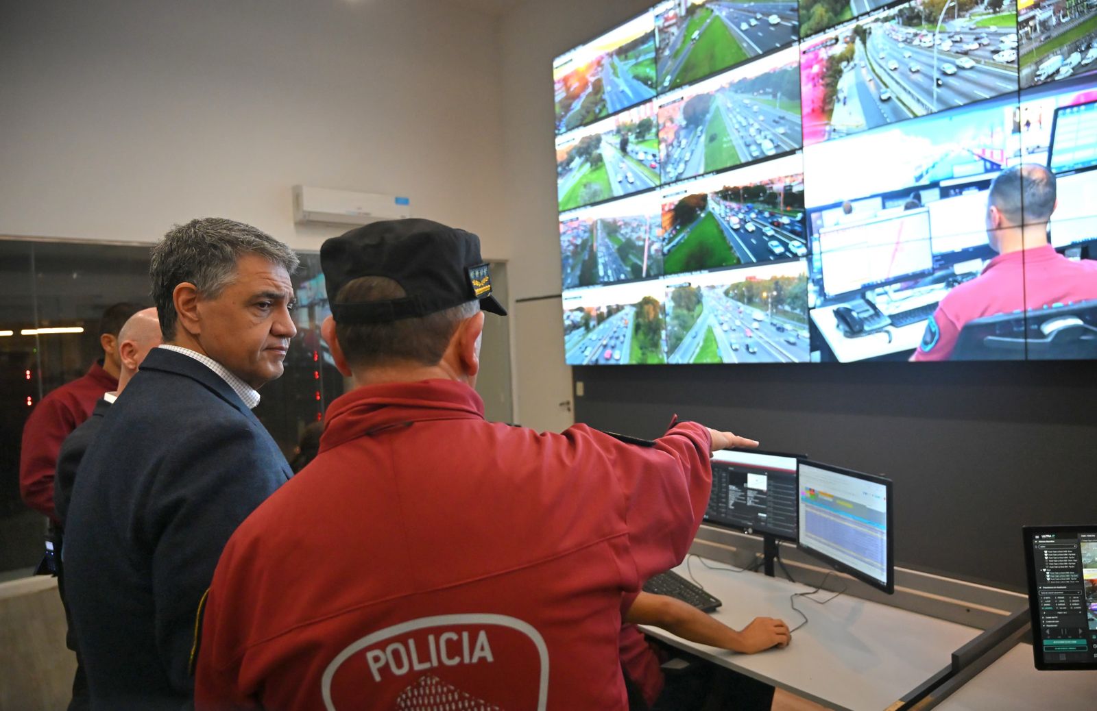 Con un nuevo sistema de rastreo de la Policía de la Ciudad, cayeron tres bandas