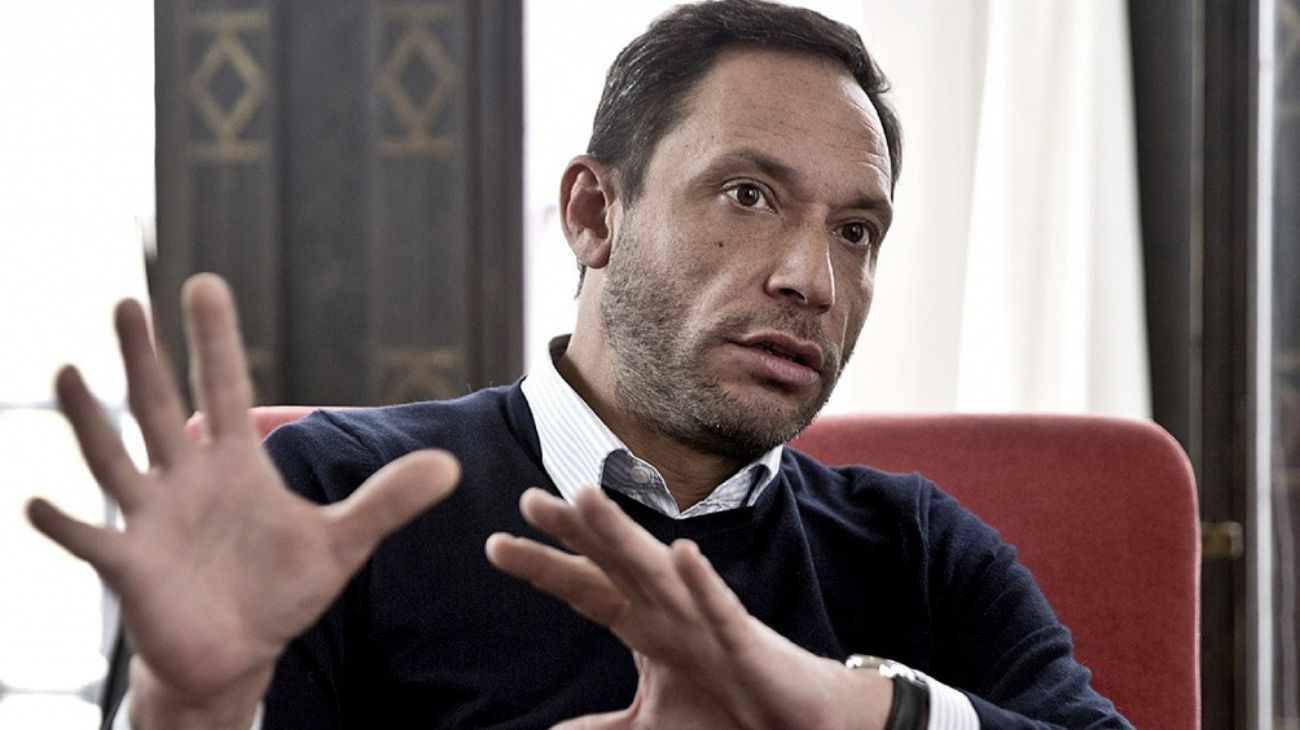 Nuevo capítulo en $Libra: Ferraro presentó el vínculo contractual de Milei