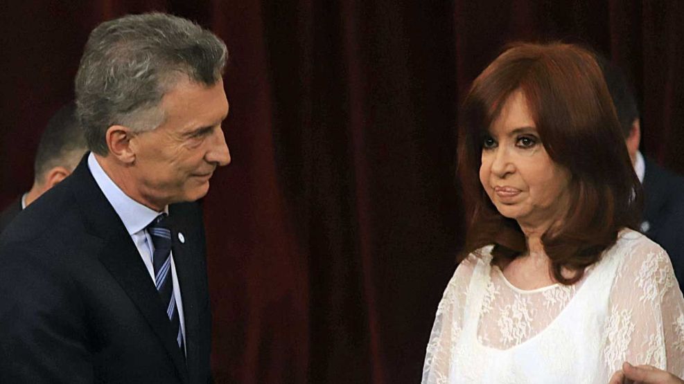 La respuesta de CFK a Macri: "Fracasado que echaron a patadas"
