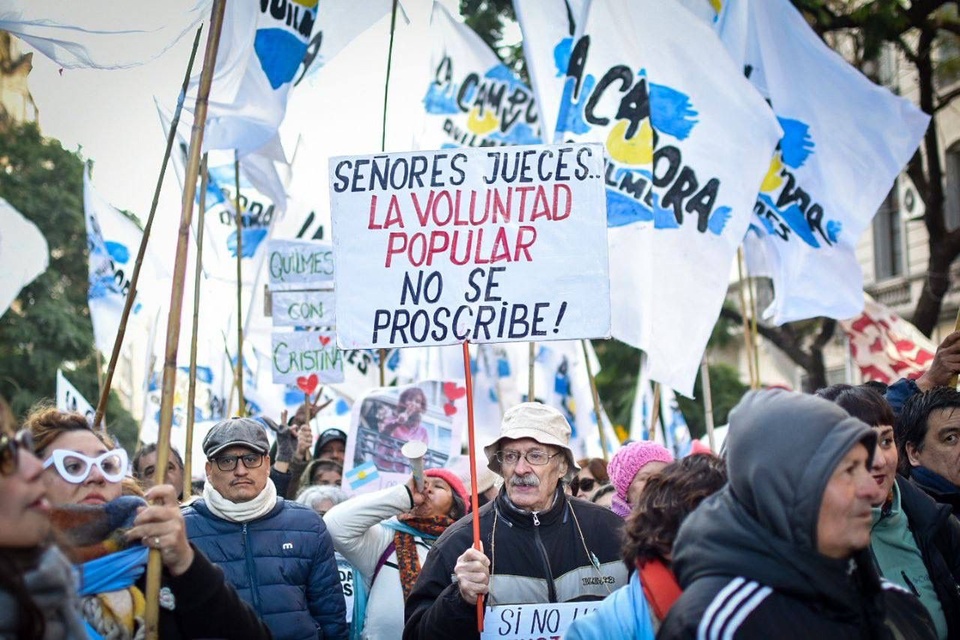 El "Cristinazo" colmó la Plaza de Mayo y los alrededores