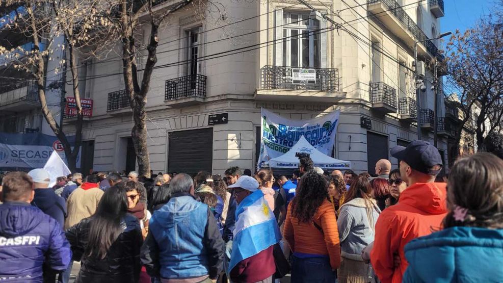 El operativo "permanente" del GCBA en el domicilio de CFK