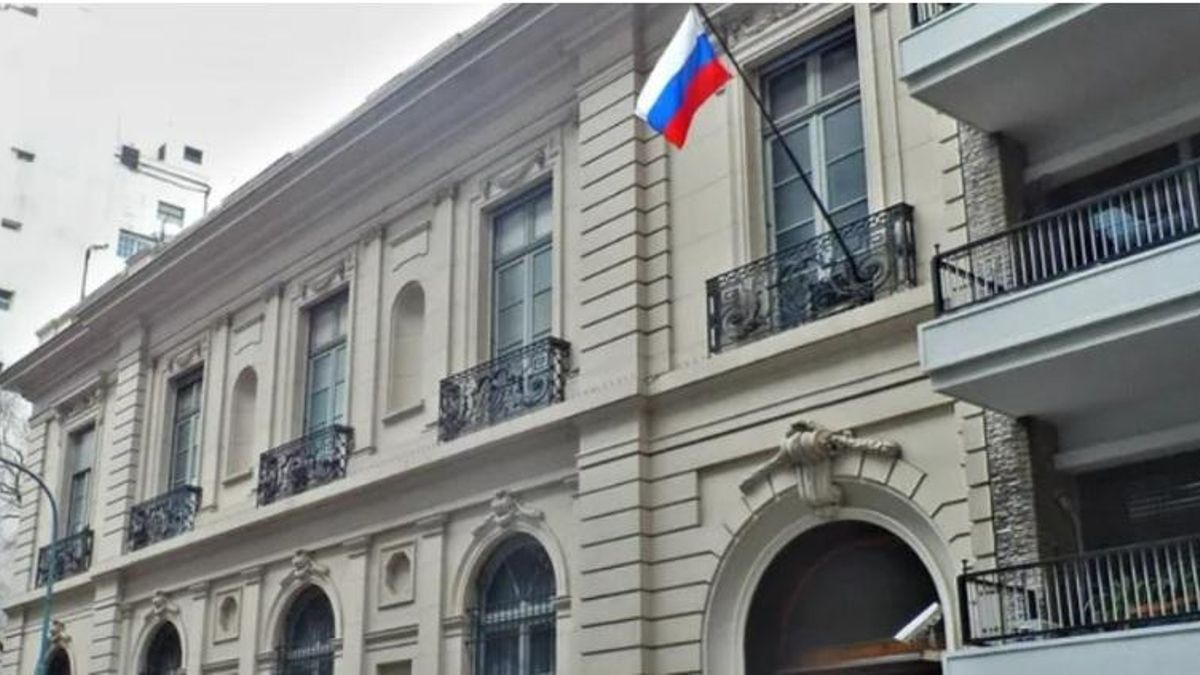 Embajada de Rusia cruzó al Gobierno por las acusaciones sobre una célula de espías
