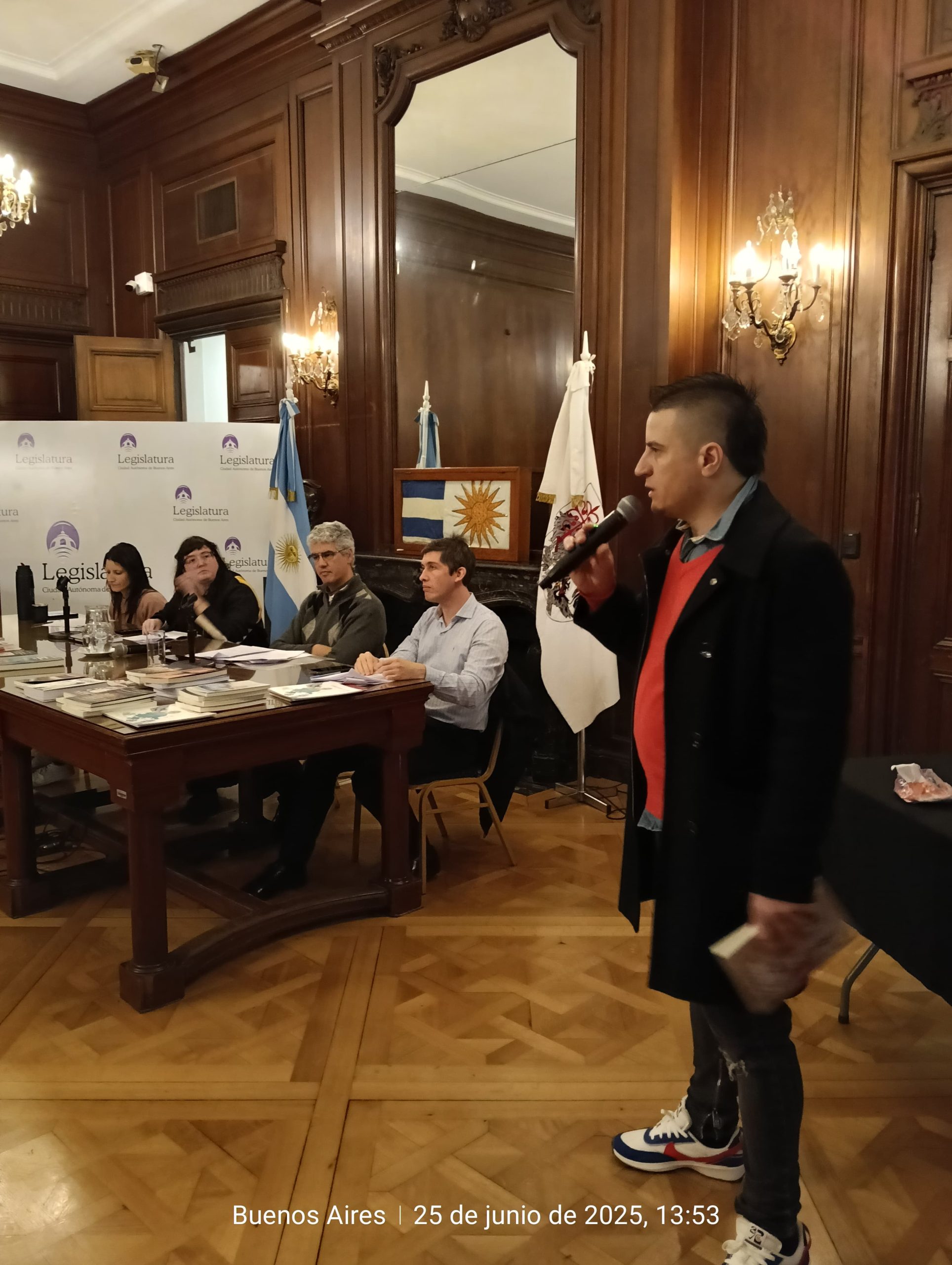 Puntapié para declarar de interés cultural a Cromañón, las cenizas siguen ardiendo