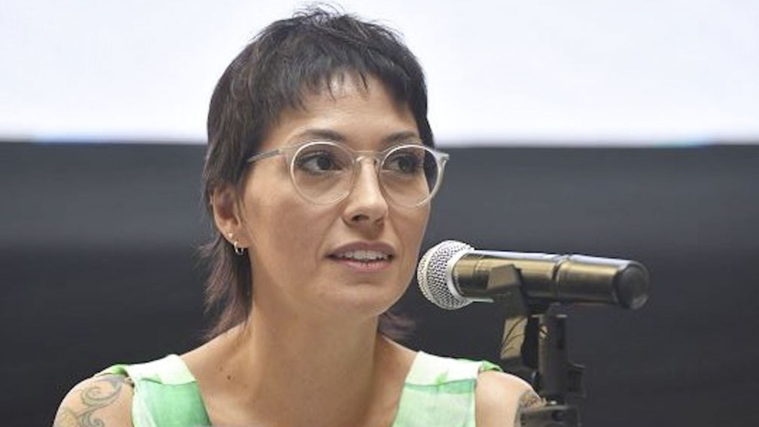 Tras detención de Mieri, Mayra Mendoza acusa a Espert de “cagón”