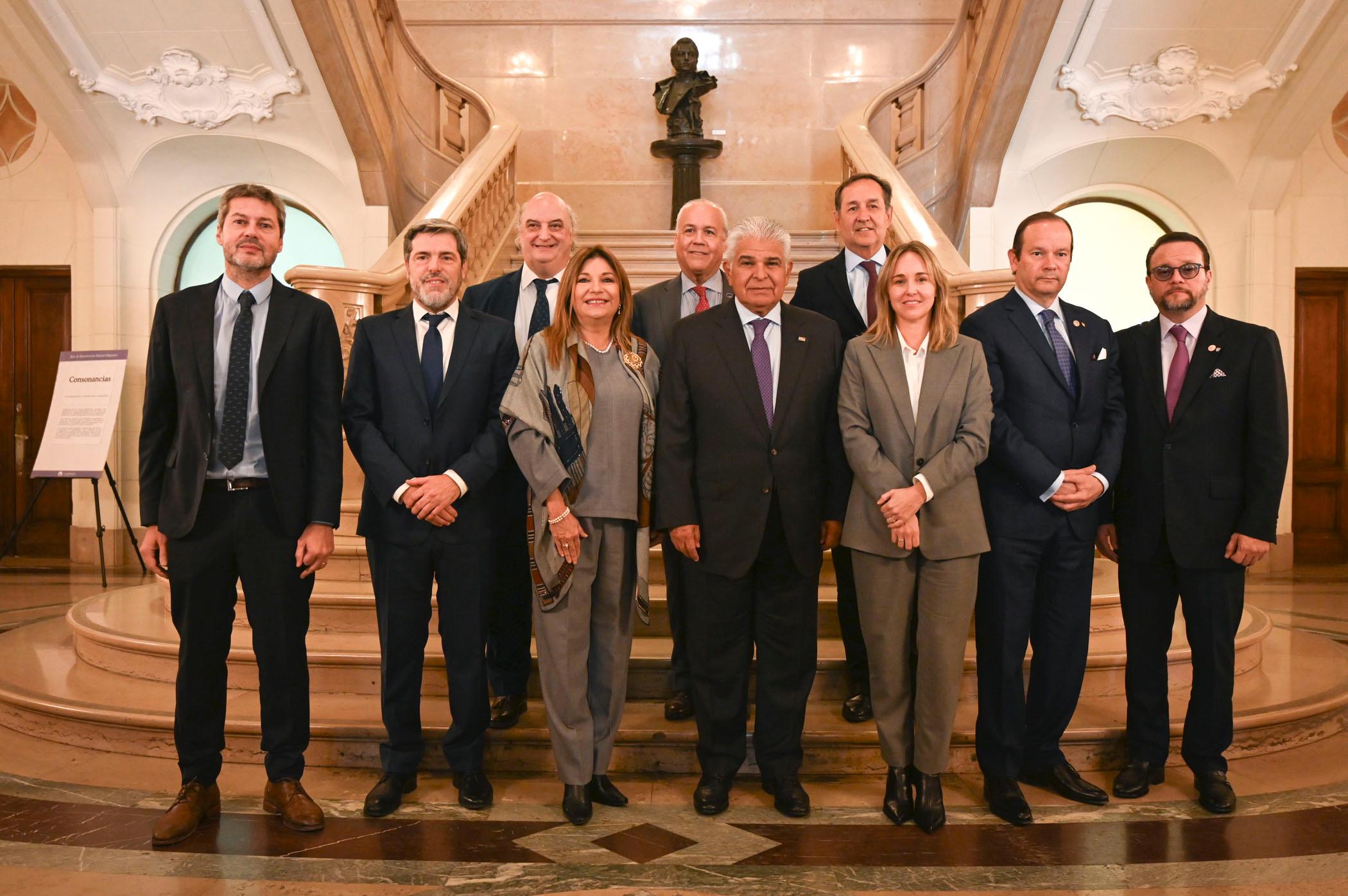 Legislatura: visita histórica del presidente de Panamá