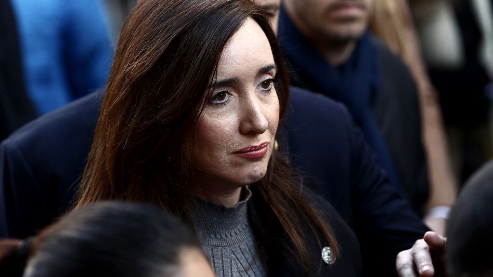 Victoria Villarruel viaja a Chubut y suma foto con un gobernador del Pro