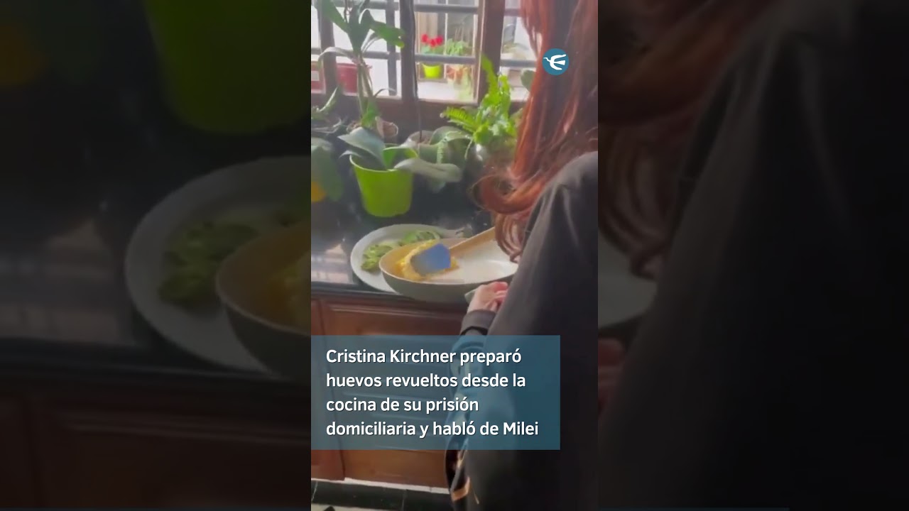 El video de CFK cocinando y el mensaje a la pelea entre Milei y Villarruel