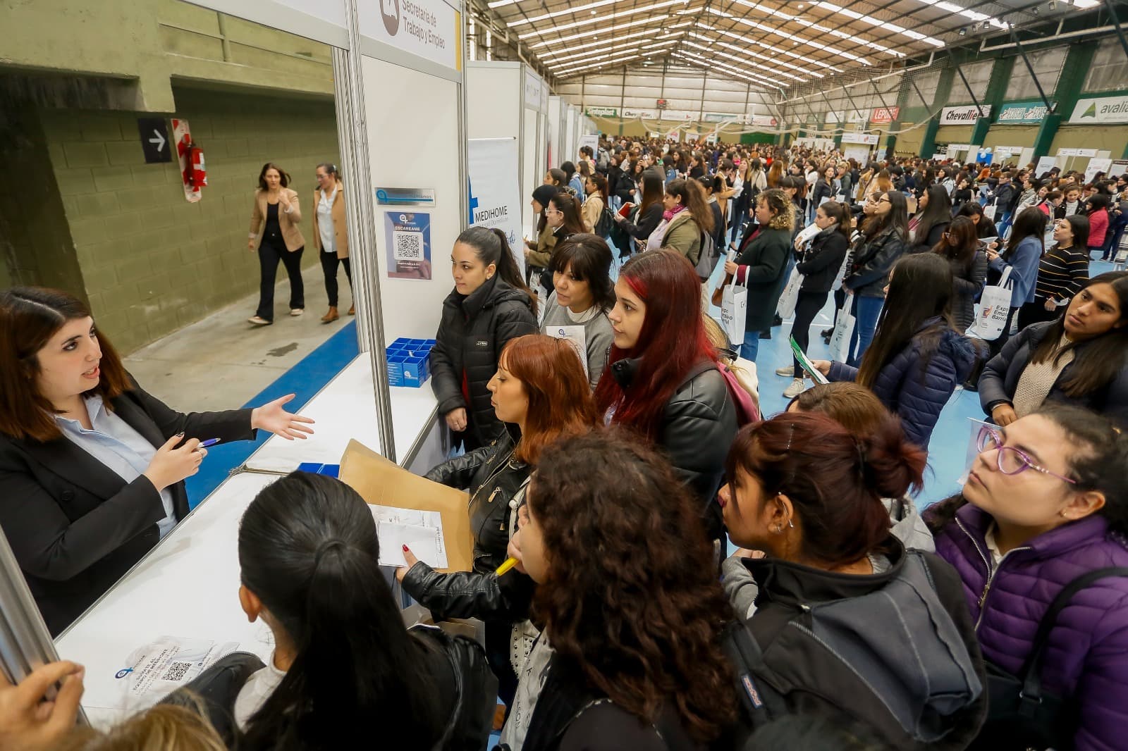 Expo Empleo Barrial: oportunidades laborales en Boedo