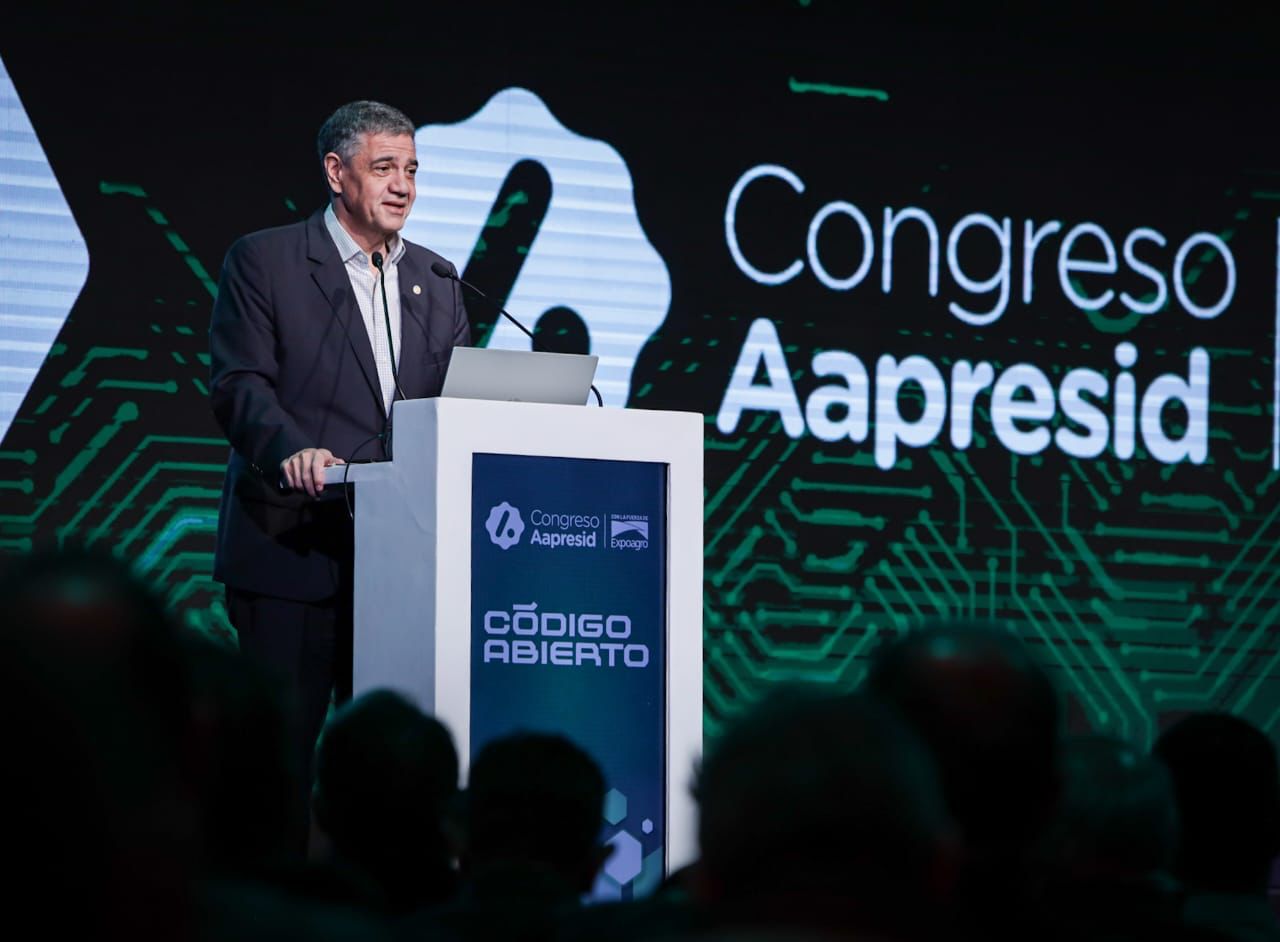 Jorge Macri, junto a productores de siembra directa
