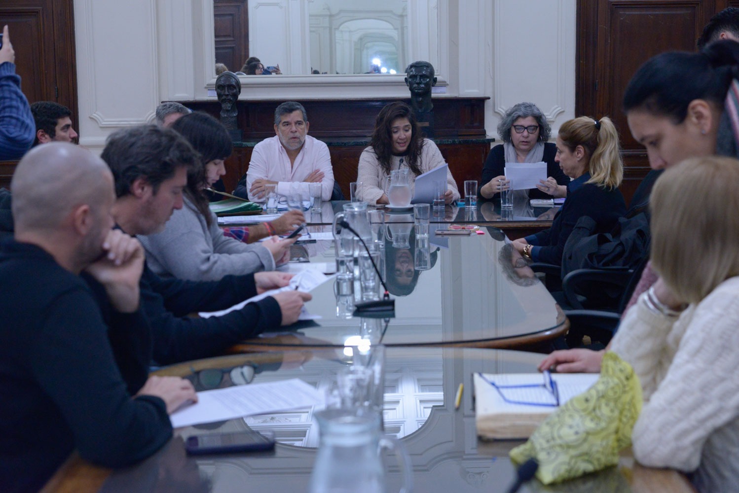Comisiones se reunieron para trabajar temas para la sesión