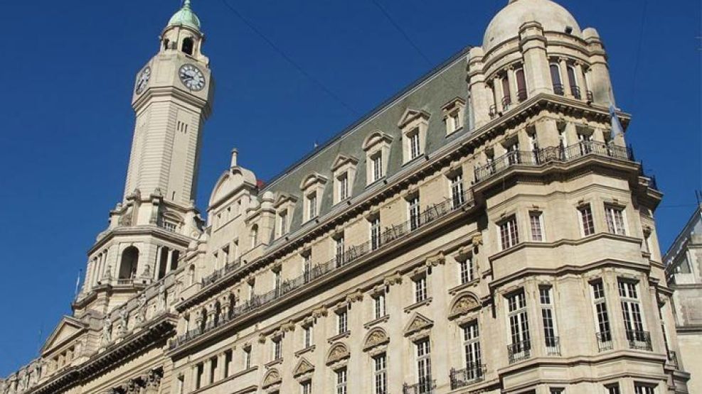 ATE repudió "la presencia de un excarapintada en la Legislatura"