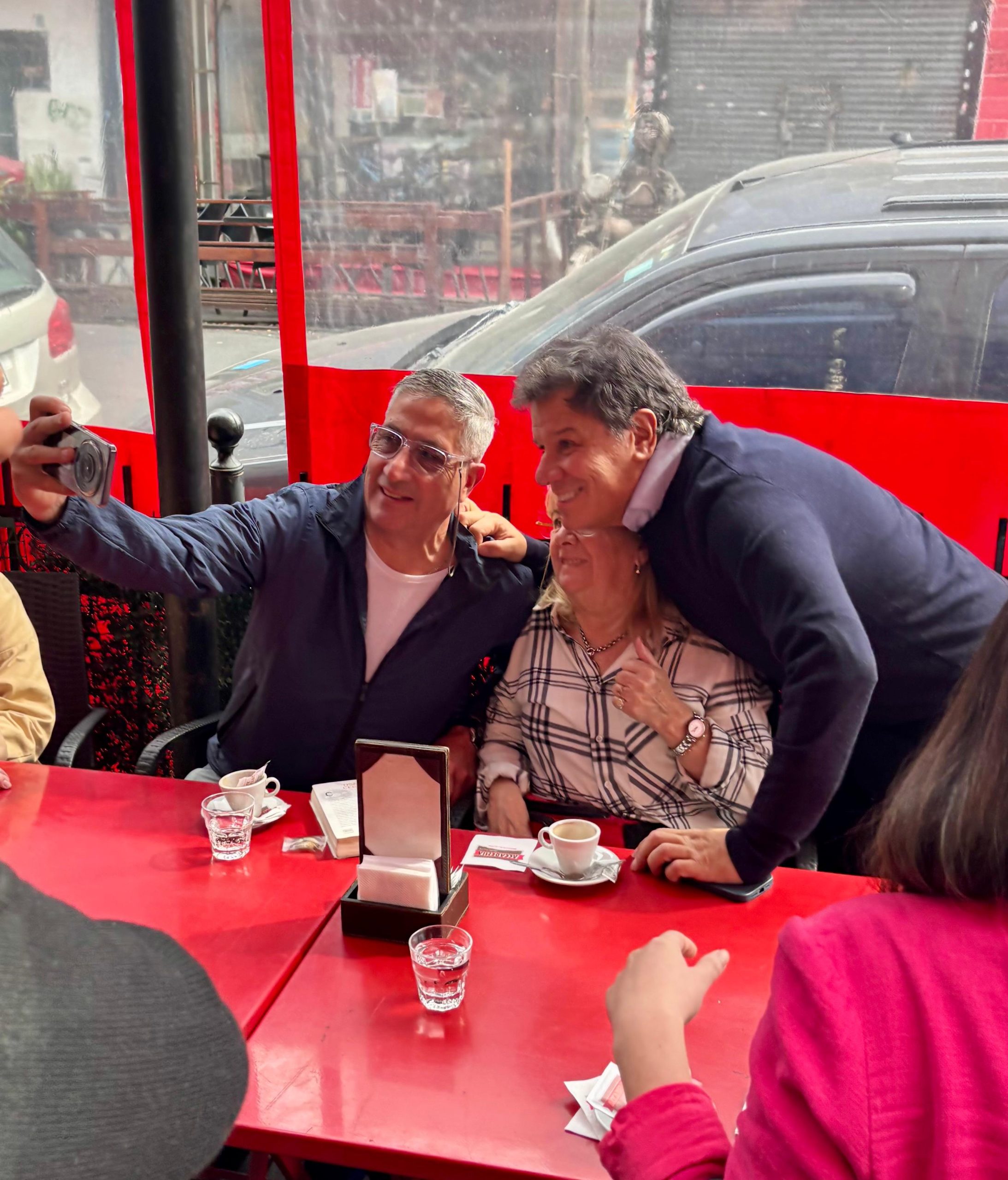 Manes: “La salida de los jóvenes no puede ser Ezeiza”