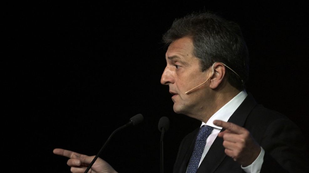 Massa se mete de lleno en la campaña de la PBA con recorridas