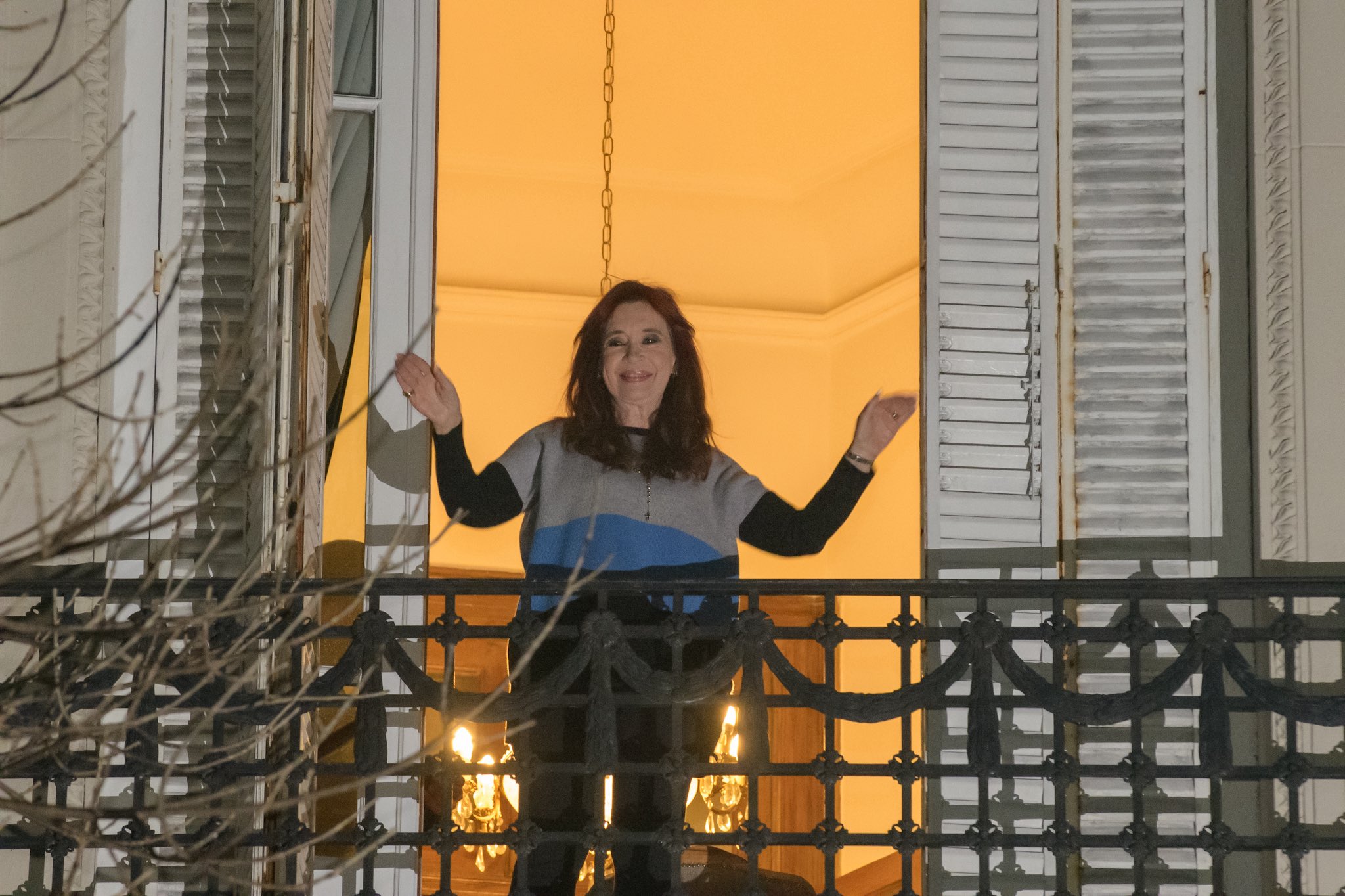 Cristina se sube a la campaña de PBA en la recta final