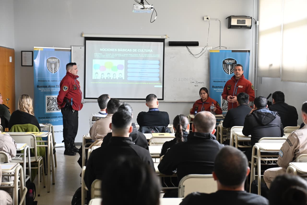 Turismo Seguro: GCBA realizó una capacitación para prevenir y asistir a viajeros 