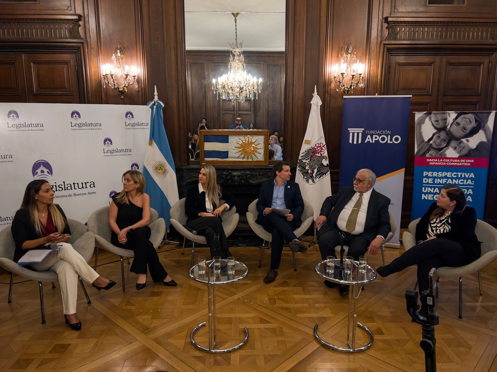 Se realizó la jornada “Familias Destruidas” en la Legislatura porteña