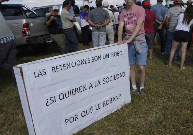 Crece la indignación de productores por el acuerdo del gobierno con las cerealeras