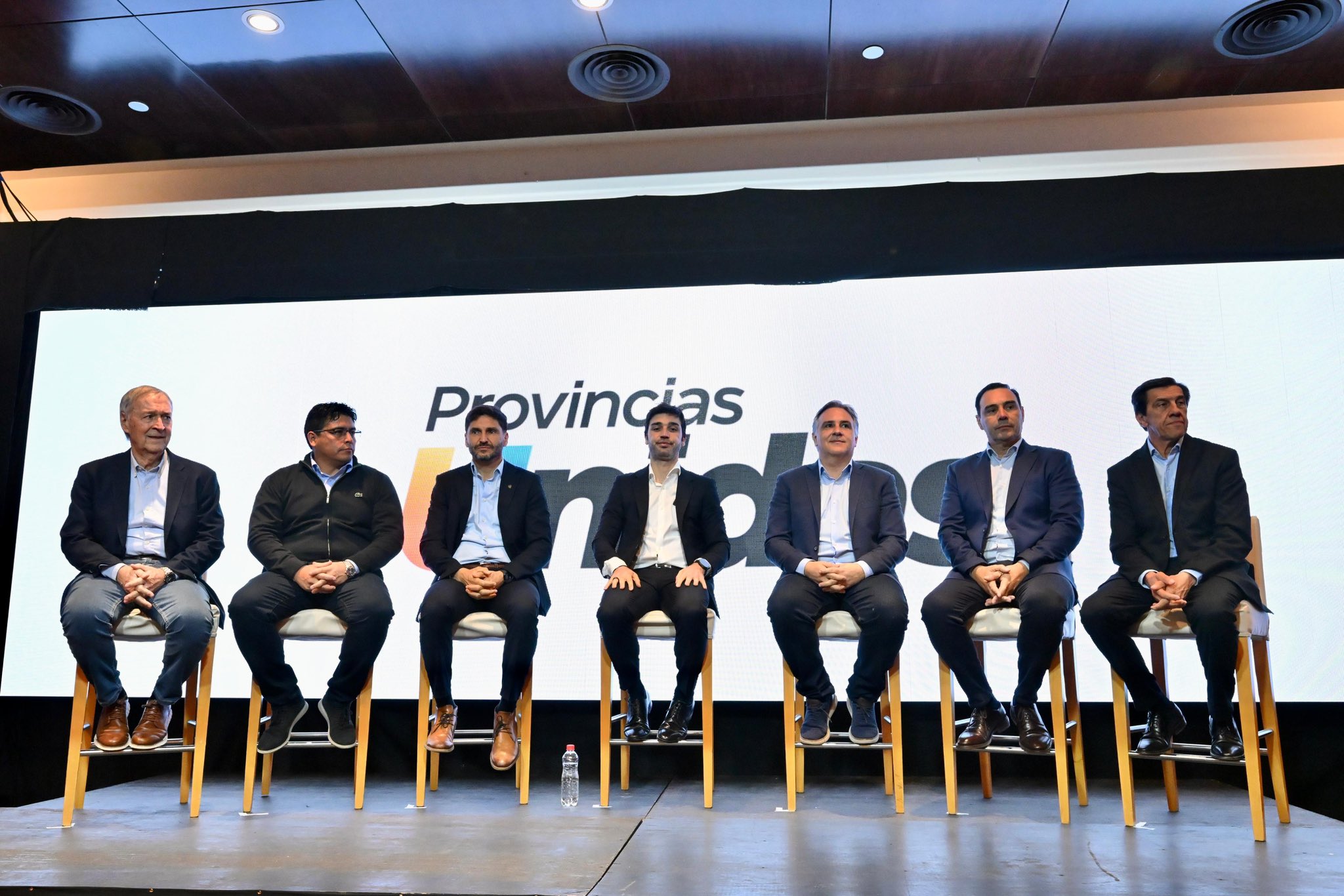 “Nos lleva al abismo”: Provincias Unidas lanzó una dura crítica a Milei