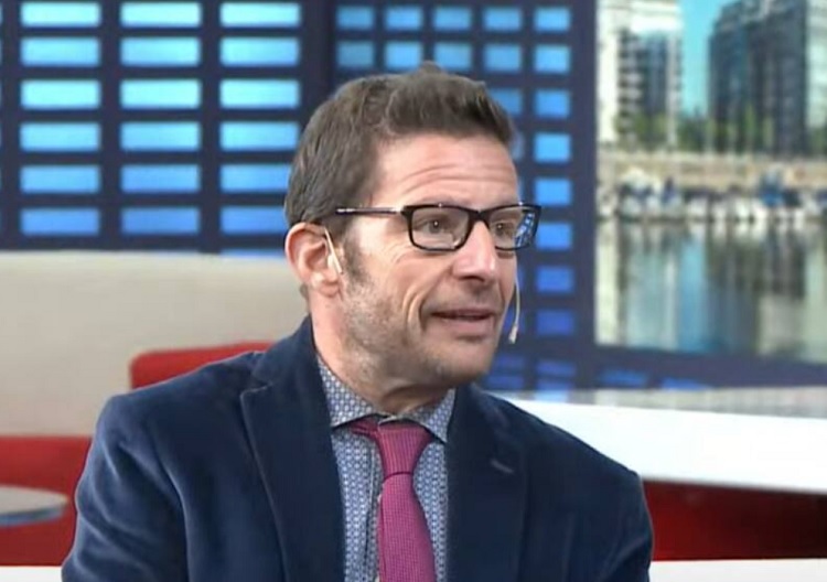 "Milei y Espert buscaron en la política lo que el privado no les dio"