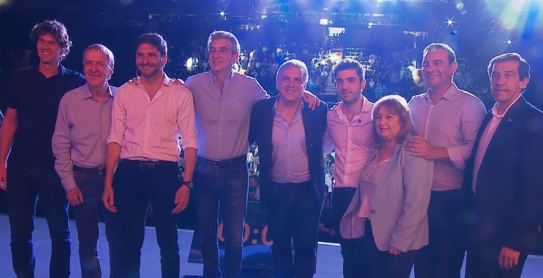 Lousteau cerró la campaña de Provincias Unidas en CABA con críticas a Milei