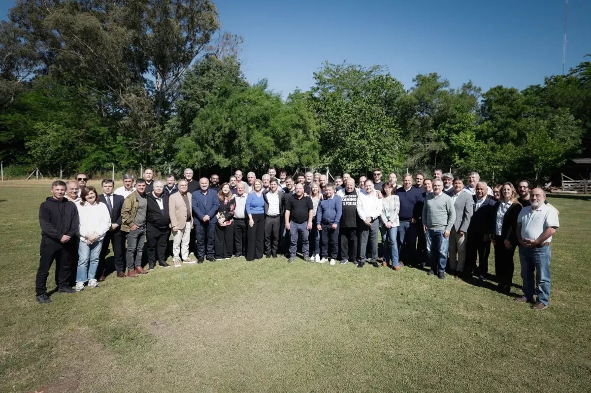 El kicillofismo defendió el desdoblamiento tras las críticas de CFK