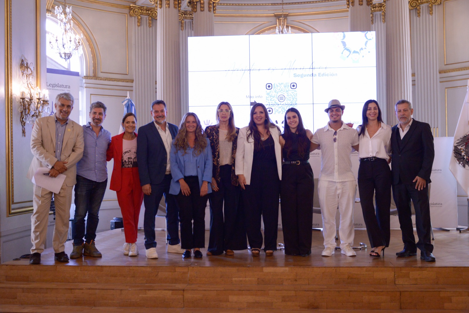 Segunda Edición de “Adoptar es Alumbrar”