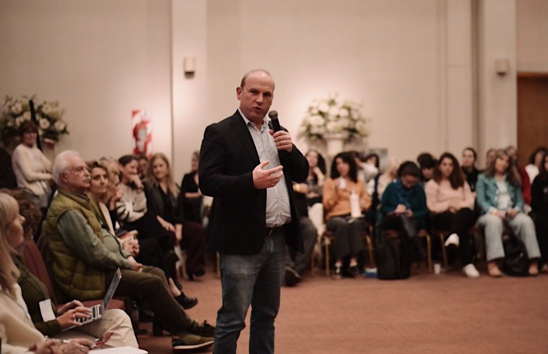 “Nuevas formas de resolver conflictos jurídicos”