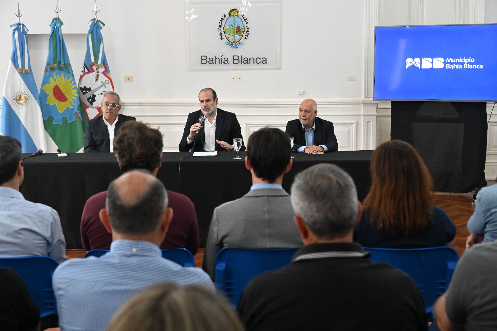 El Municipio y las empresas acuerdan el financiamiento de 13 de las obras hidráulicas