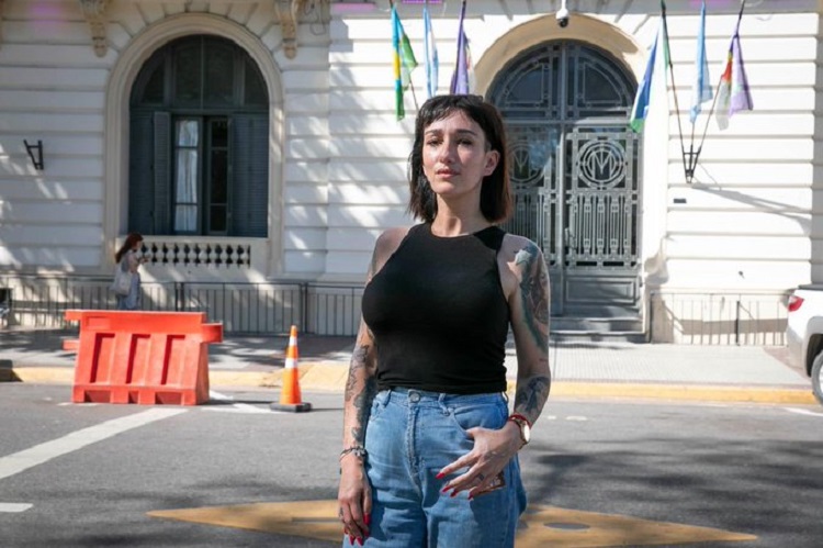 Crisis interna en LLA: expulsan a Leila Gianni por pactar con macristas