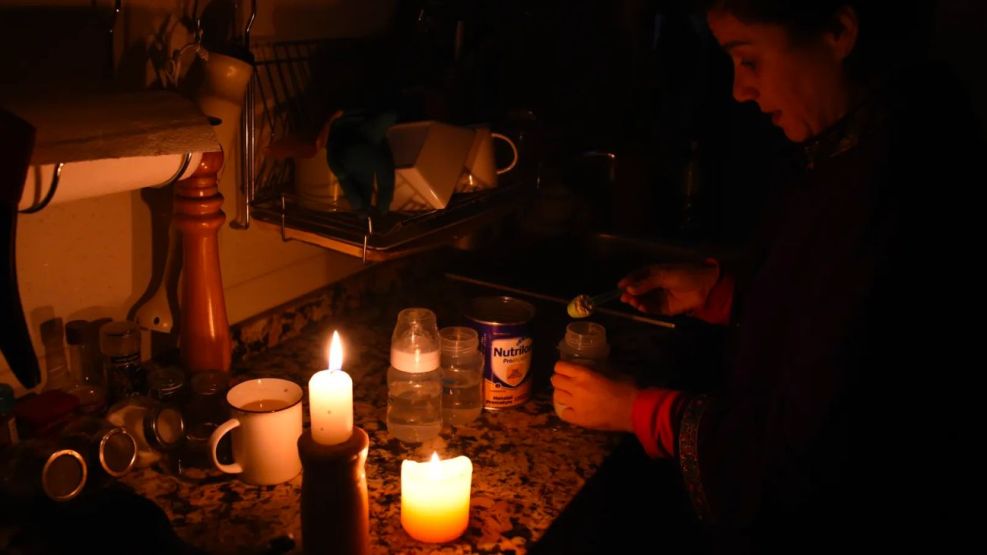Casi un millón de usuarios se quedaron sin luz en medio de la ola de calor
