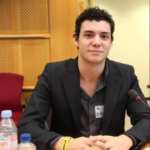 Damian Arabia